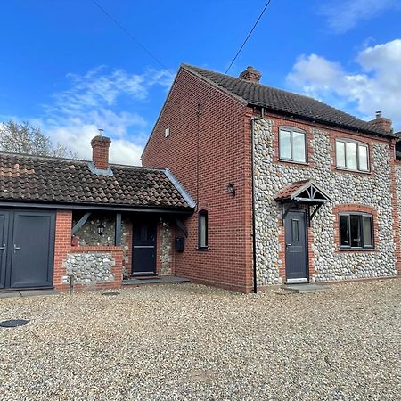 Saltkettle In Blakeney, Sleeping 12 In 5 Bedrooms Blakeney  Exterior photo
