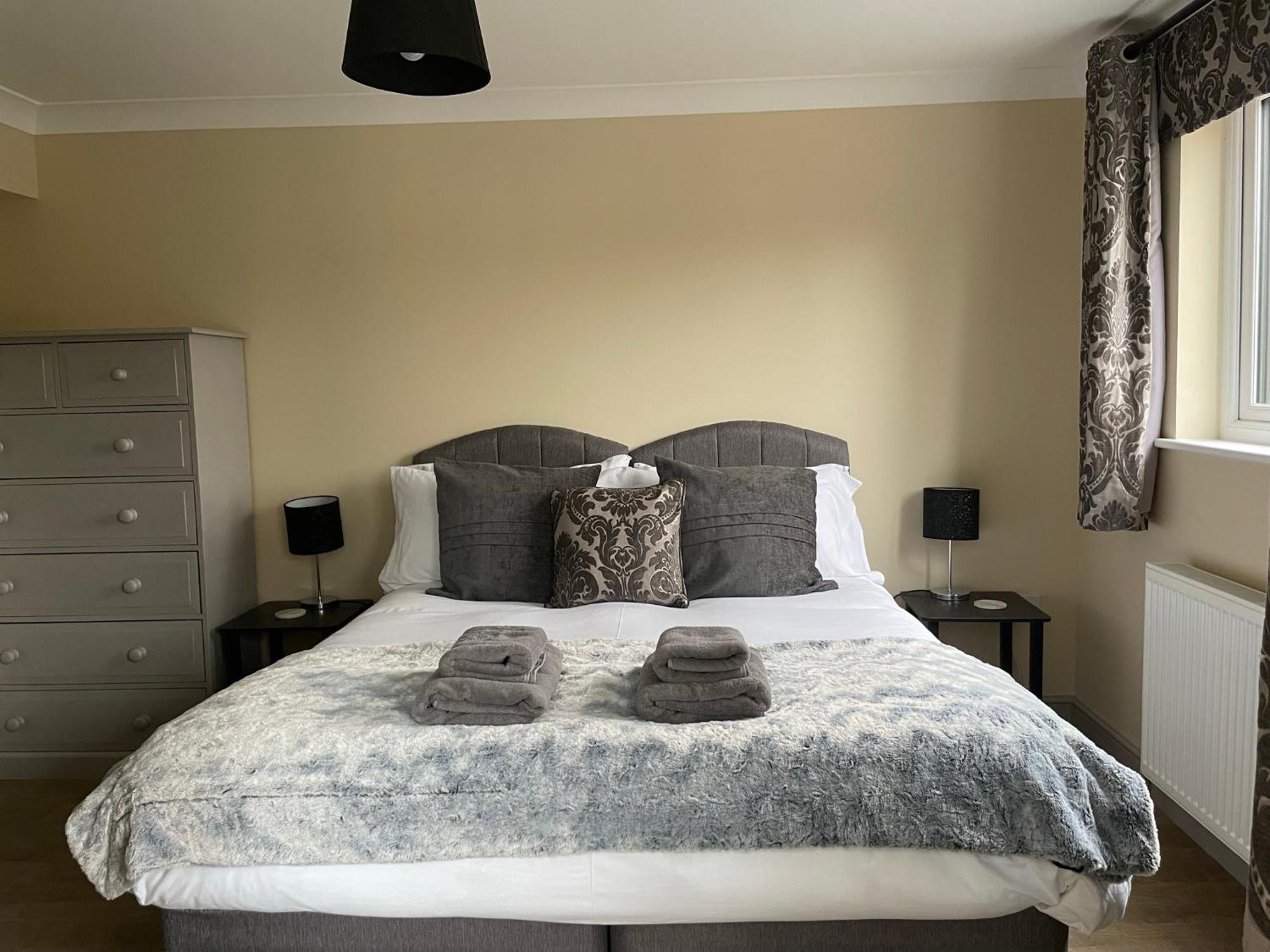 Saltkettle In Blakeney, Sleeping 12 In 5 Bedrooms Blakeney  Exterior photo
